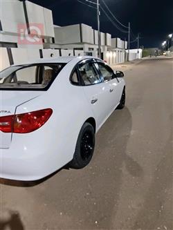 هیوندای ئەلەنترا